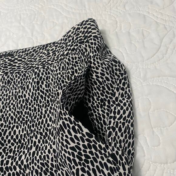 Theory Silk Animal Print Cuffed Ankle Crop Pants Women’s Size 4 Business Career - Picture 6 of 12